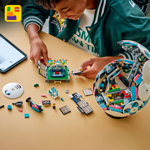 LEGO Editions Soccer Ball - 1498 Pieces (43019)