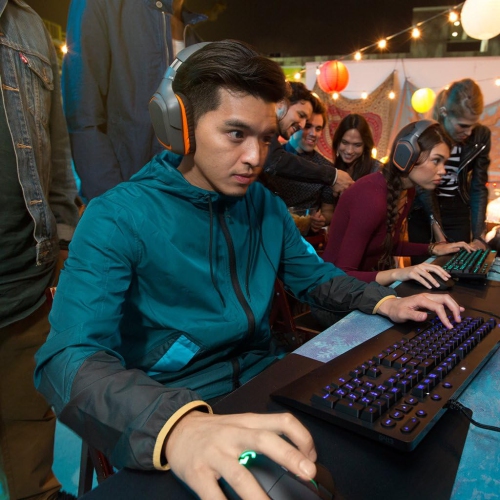 Refurbished - Logitech G403 Prodigy Wired Gaming Mouse with High Performance Gaming Sensor - Black (910-004796)