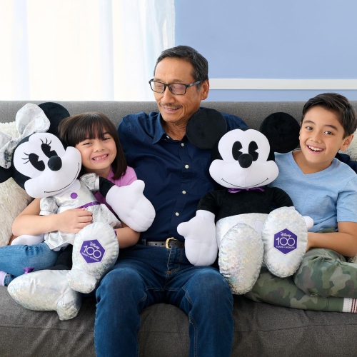 Animal en peluche géant de 32 po Disney Years of Wonder Minnie Mouse, une exclusivité à vie