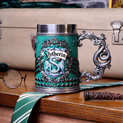 Chope à bière de collection Harry Potter Maison de Poudlard Serpentard de Nemesis Now
