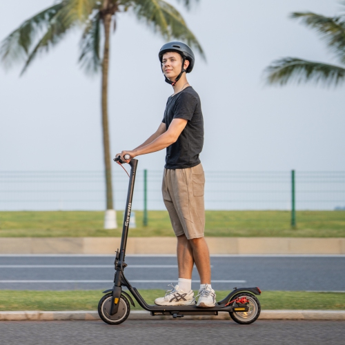5TH WHEEL E16 Electric Scooter for Adults & Teens, Escooter with App, UL2272 Certified, 28km/h Speed, 19-21 km Range 300W Motor | LCD Display 265lbs