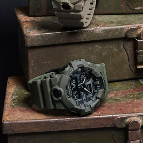 G-Shock GA-700UC