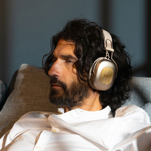 Casque d'écoute Bluetooth à suppression active du bruit Positive Vibration Rebel de House of Marley - Crème