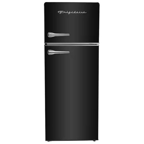 Réfrigérateur rétro à congélateur supérieur 22 po 7,2 pi³ de Frigidaire - Noir