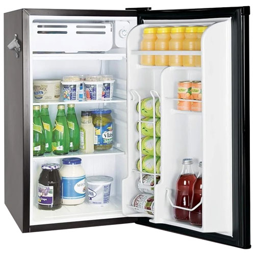 Réfrigérateur de bar autonome de 3,2 pi³ de Frigidaire - Noir