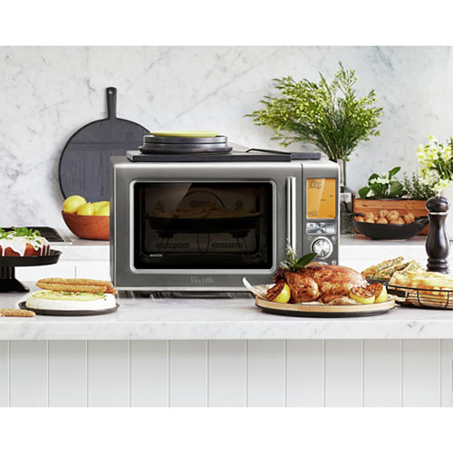 Refurbished - Breville Combi Wave 3-in-1 Convection Microwave w/ Air Fryer - 1.1 Cu Ft - Black SS - Remanufactured by Breville