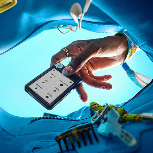 Portefeuille physique de cryptomonnaie Bluetooth 2,8 po Nano de Ledger avec application Ledger Live - Noir