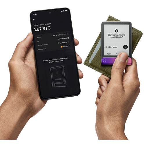 Ledger Flex 2.84" E-Ink Crypto Hardware Wallet USB-C/Bluetooth with Recovery Key - Ferro Fuchsia