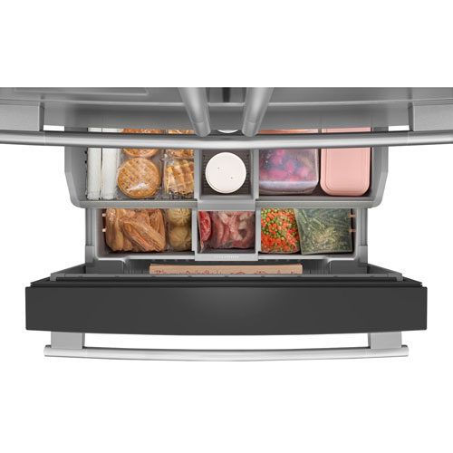 Réfrigérateur à deux portes 28,7 pi³ 36 po avec distributeur d'eau et de glaçons de KitchenAid - Acier inoxydable PrintShield