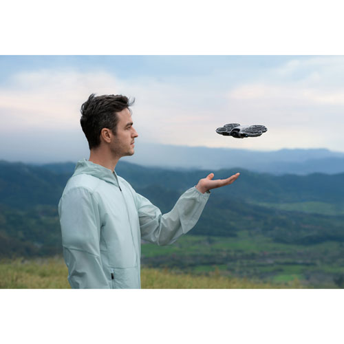 Quadricoptère Neo 2 avec caméra de DJI