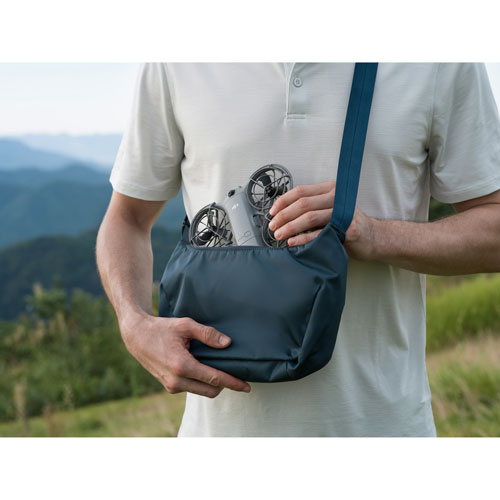 Ensemble Motion Fly More avec quadricoptère Neo 2, caméra, manette et casque N3 de DJI