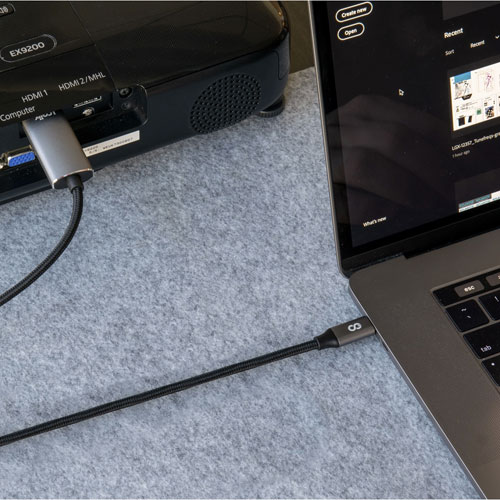 Câble tissé USB-C à HDMI de 3 m de LOGiiX (LGX-13937)
