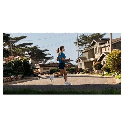 Montre intelligente de course de 43 mm Forerunner 170 Music de Garmin avec GPS - Noir/Jaune vif